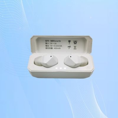 Aide auditive rechargeable avec suppression de l'écho et amplification de la parole